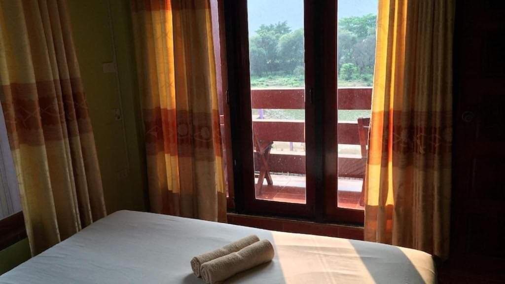 Vang Vieng Mountain View Hotel Εξωτερικό φωτογραφία